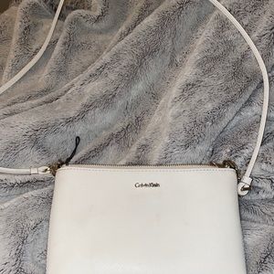 Calvin Klein Crossbody
